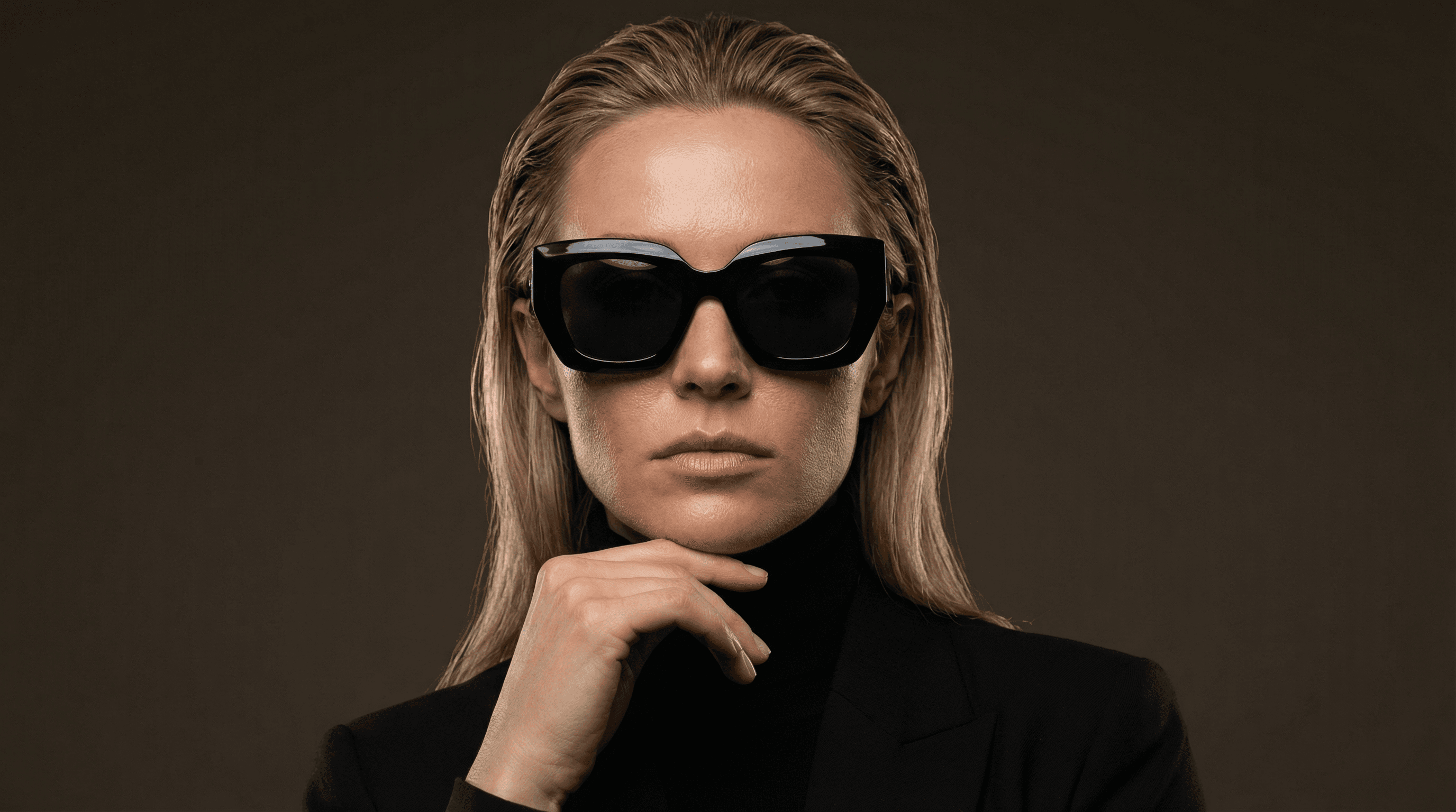 Kadın oversize kare güneş gözlüğü